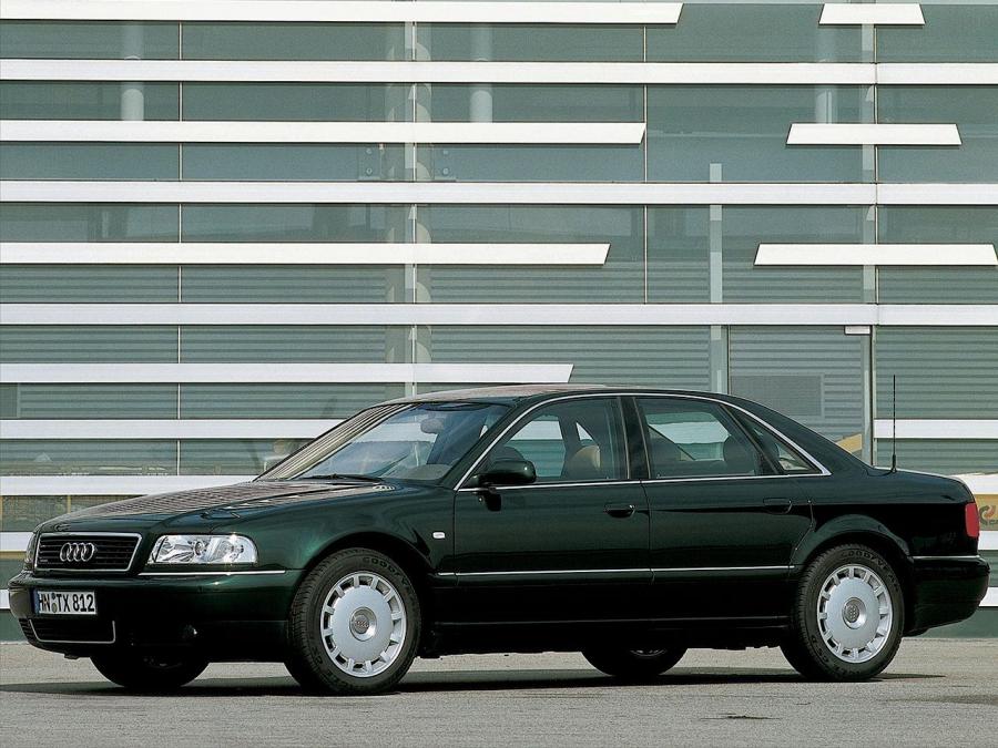  Audi A8 3.3 TDI Quattro (D2) 1999 года  (фото 6 из 7)